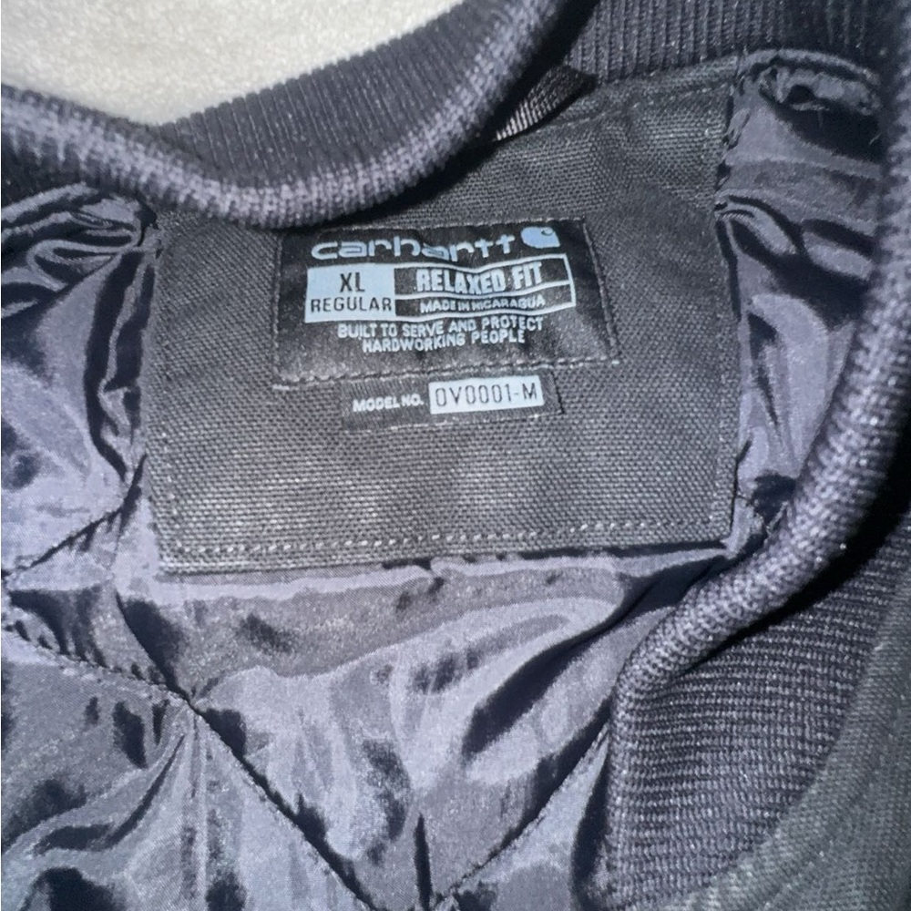 Carhartt Black Quilted Outerwear